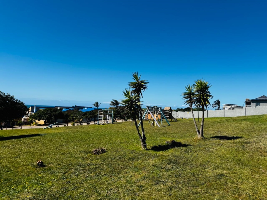 0 Bedroom Property for Sale in Wavecrest Eastern Cape